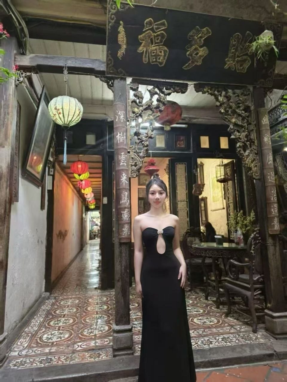 思思
