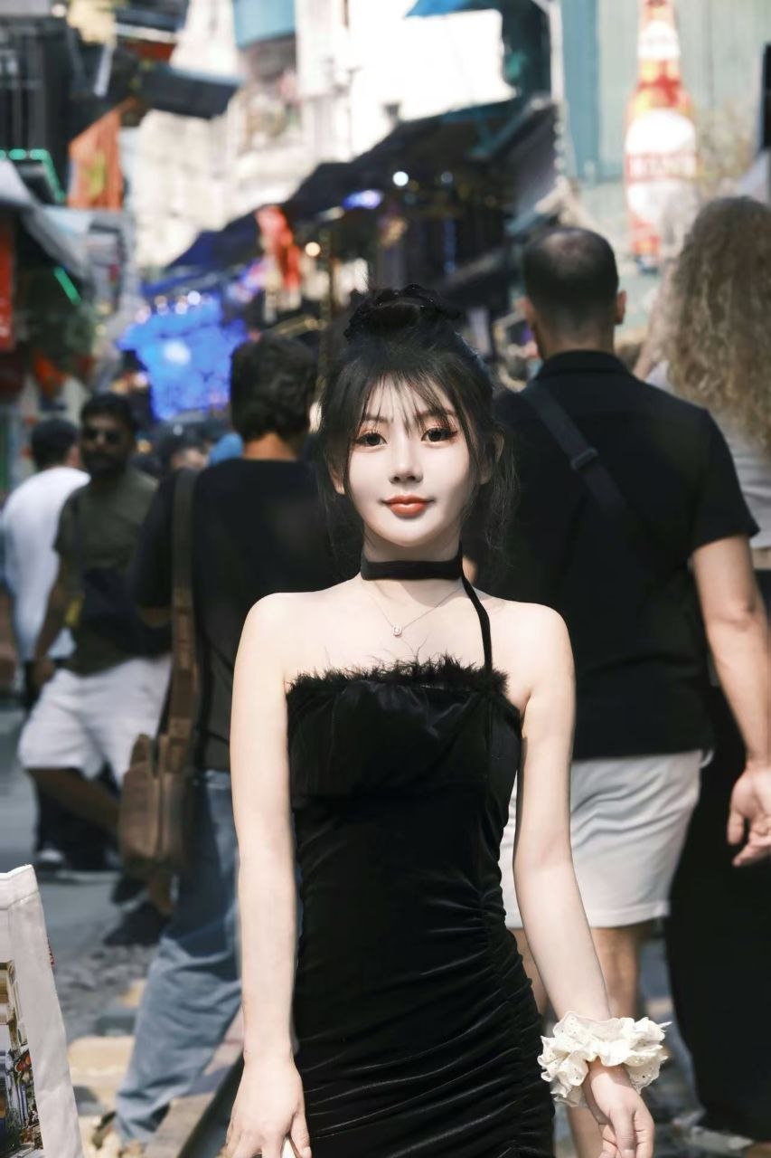 思思