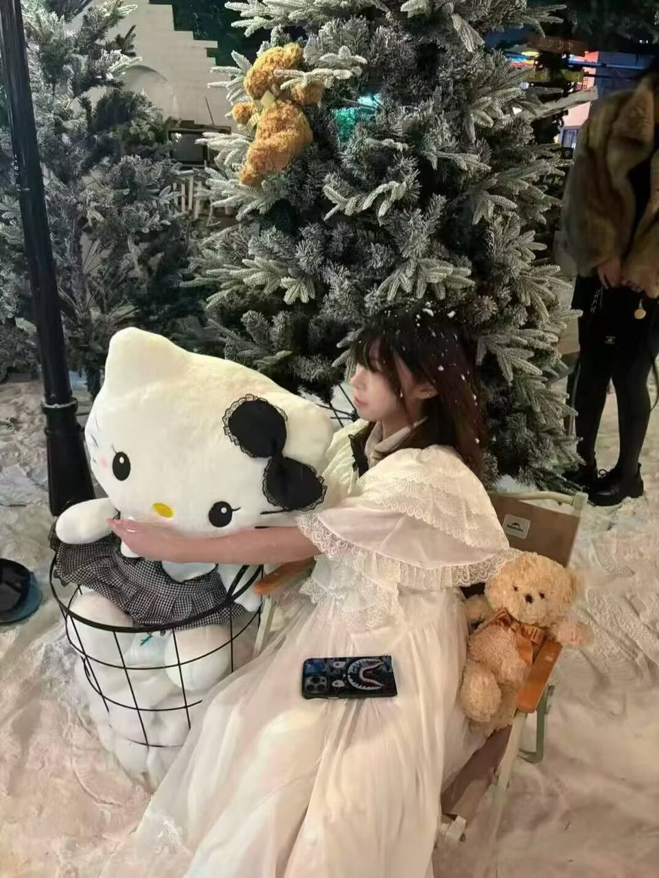 莉莉