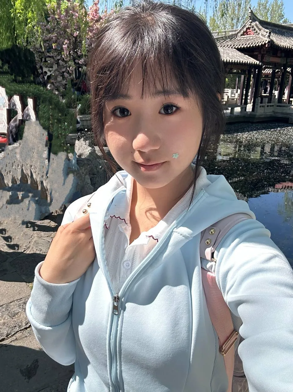 验证视频封面