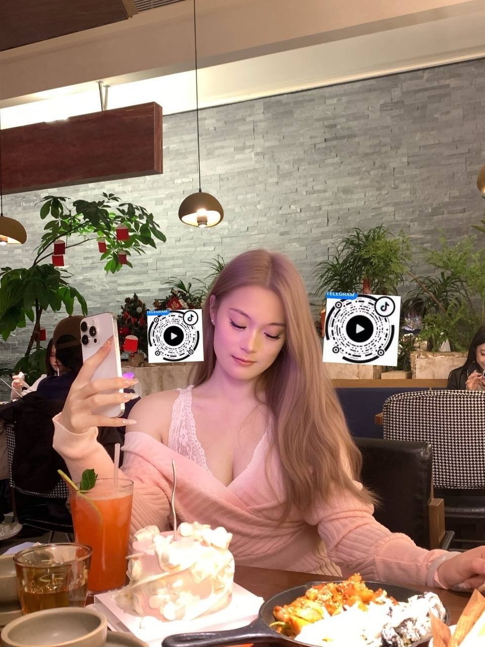 kiki-xm044