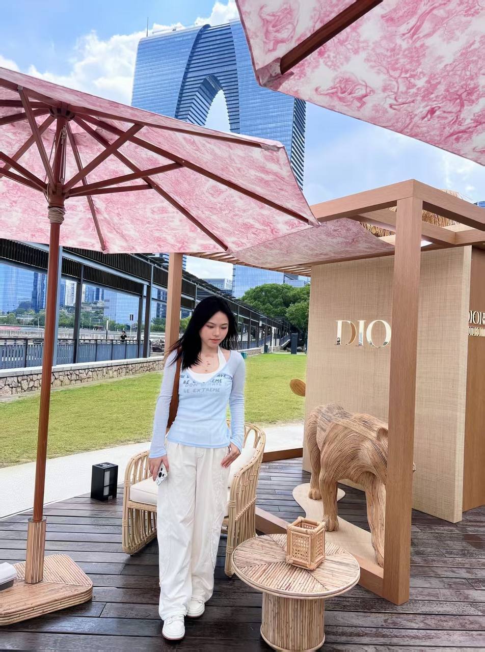 小鹿a.e