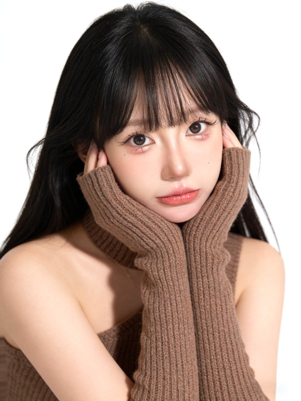 lyq043