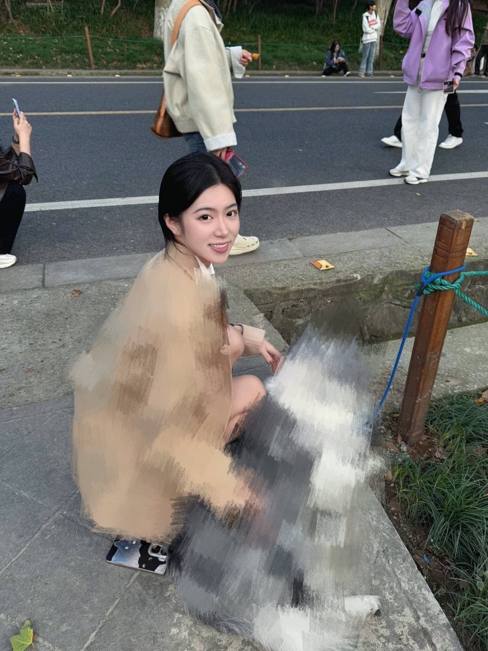 珞珞