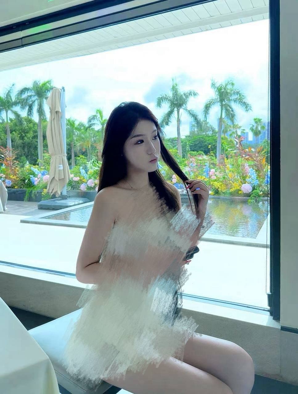 小y