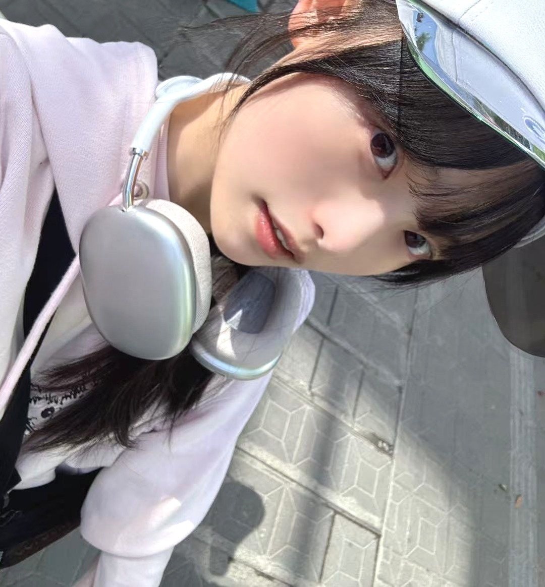 小依