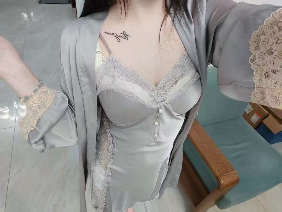 兮兮