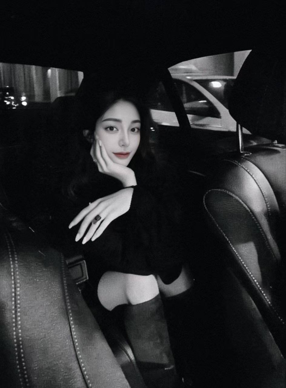 NaNa w少小美
