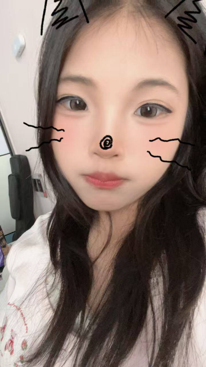 彤彤