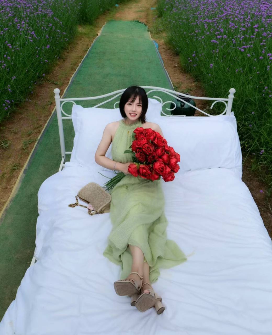 蕊蕊