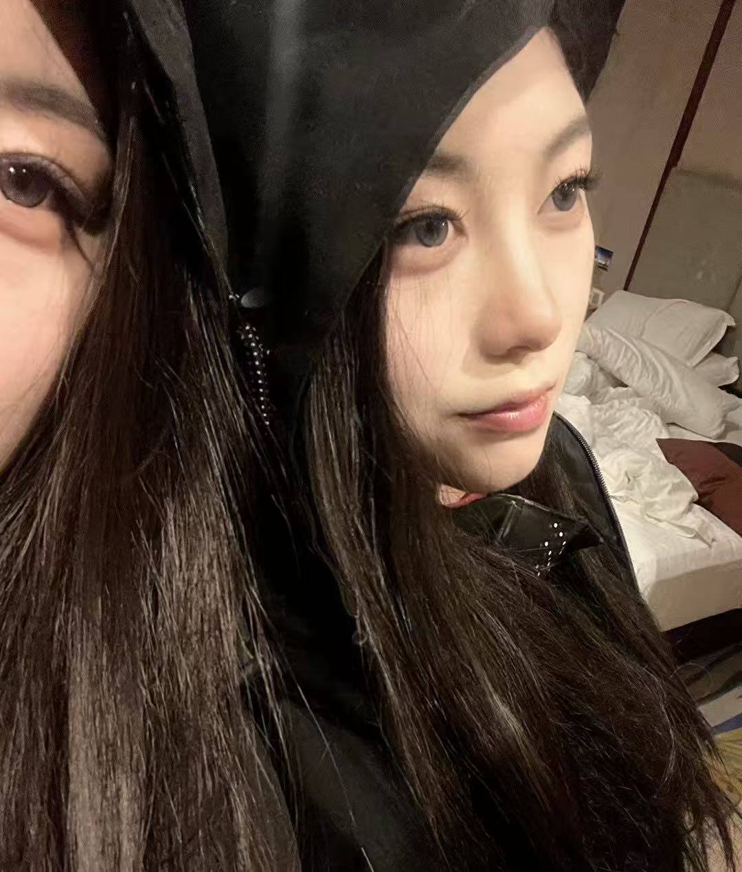 饵彬