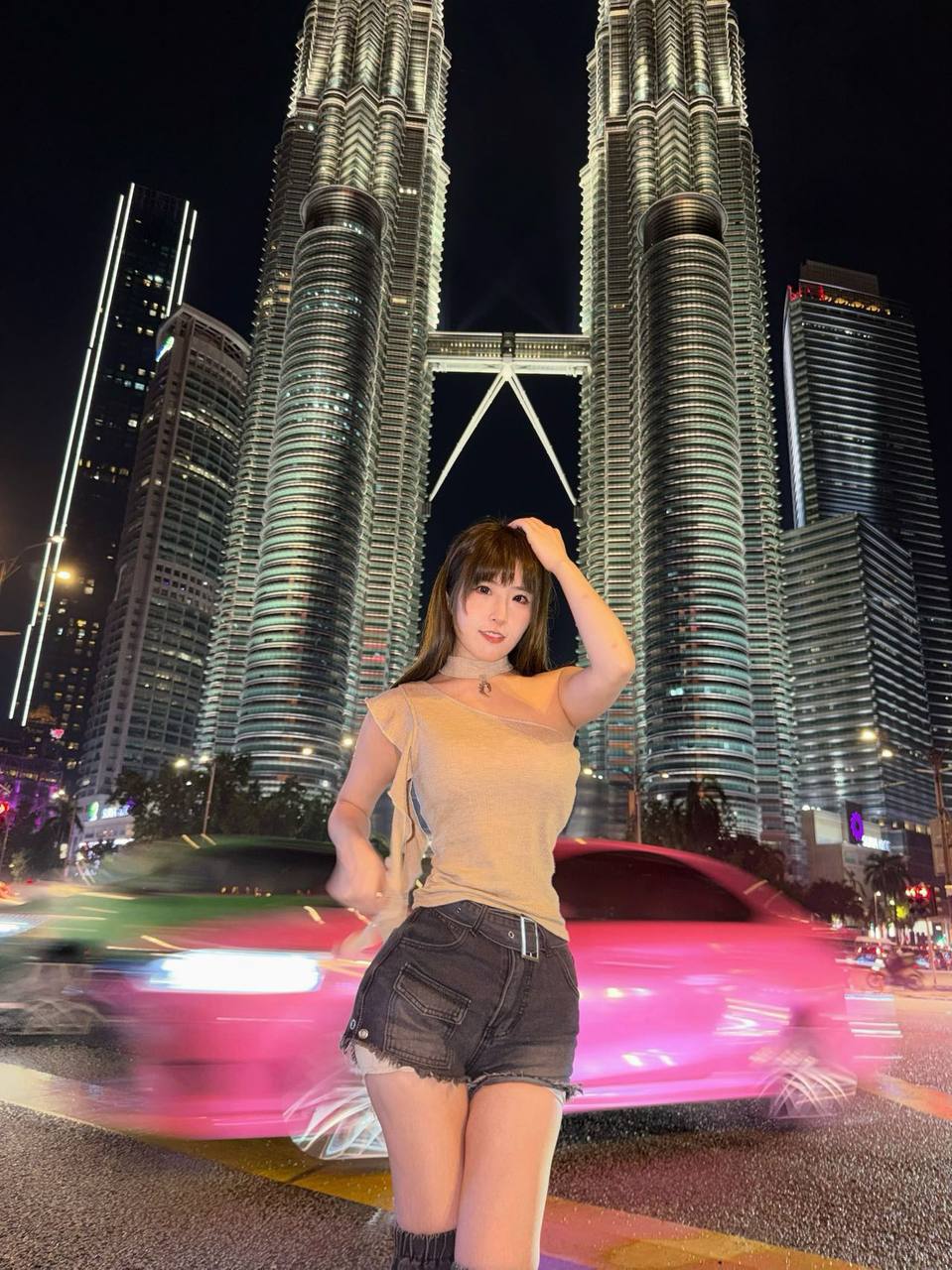 李李