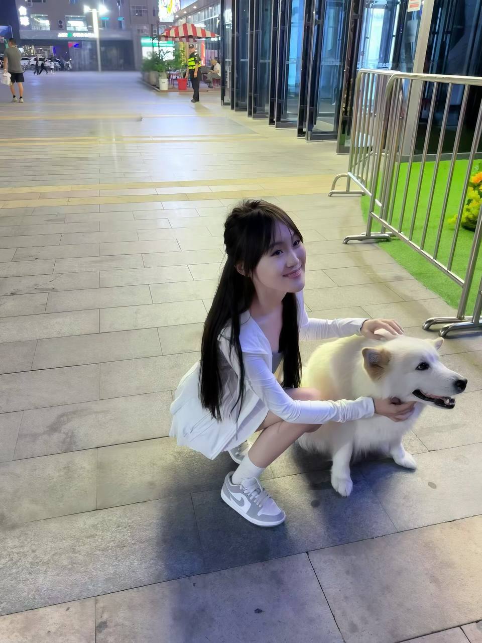 李娜娜