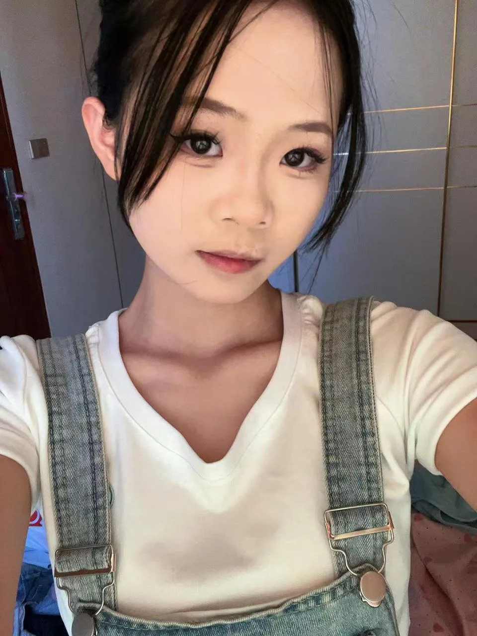 验证视频封面