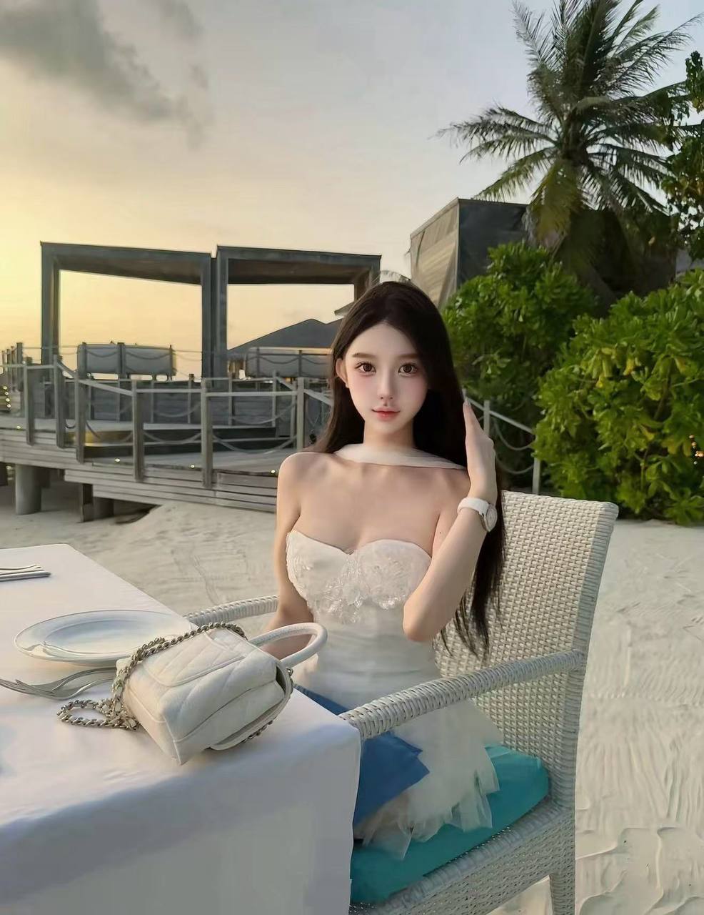 A w少小美