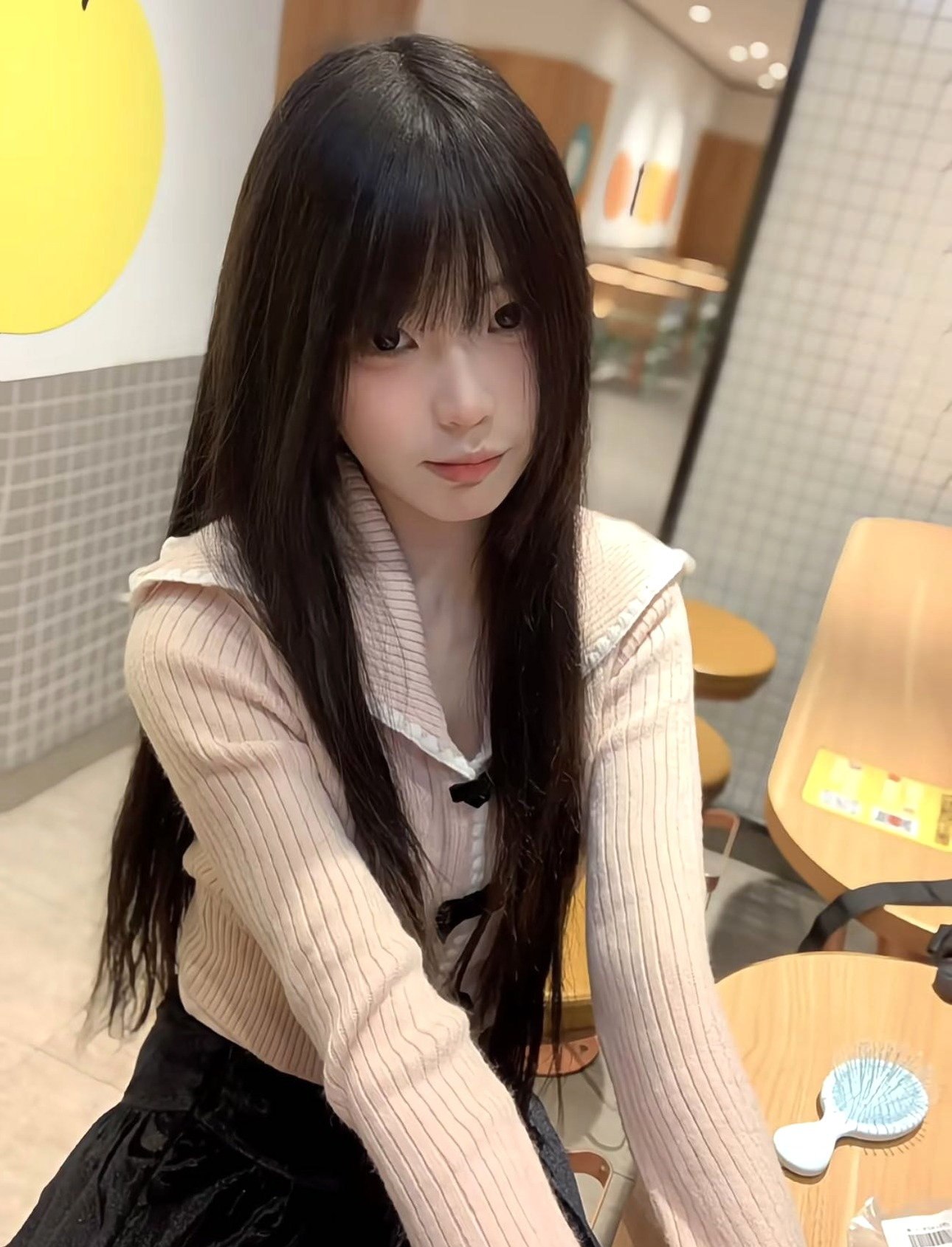 小依