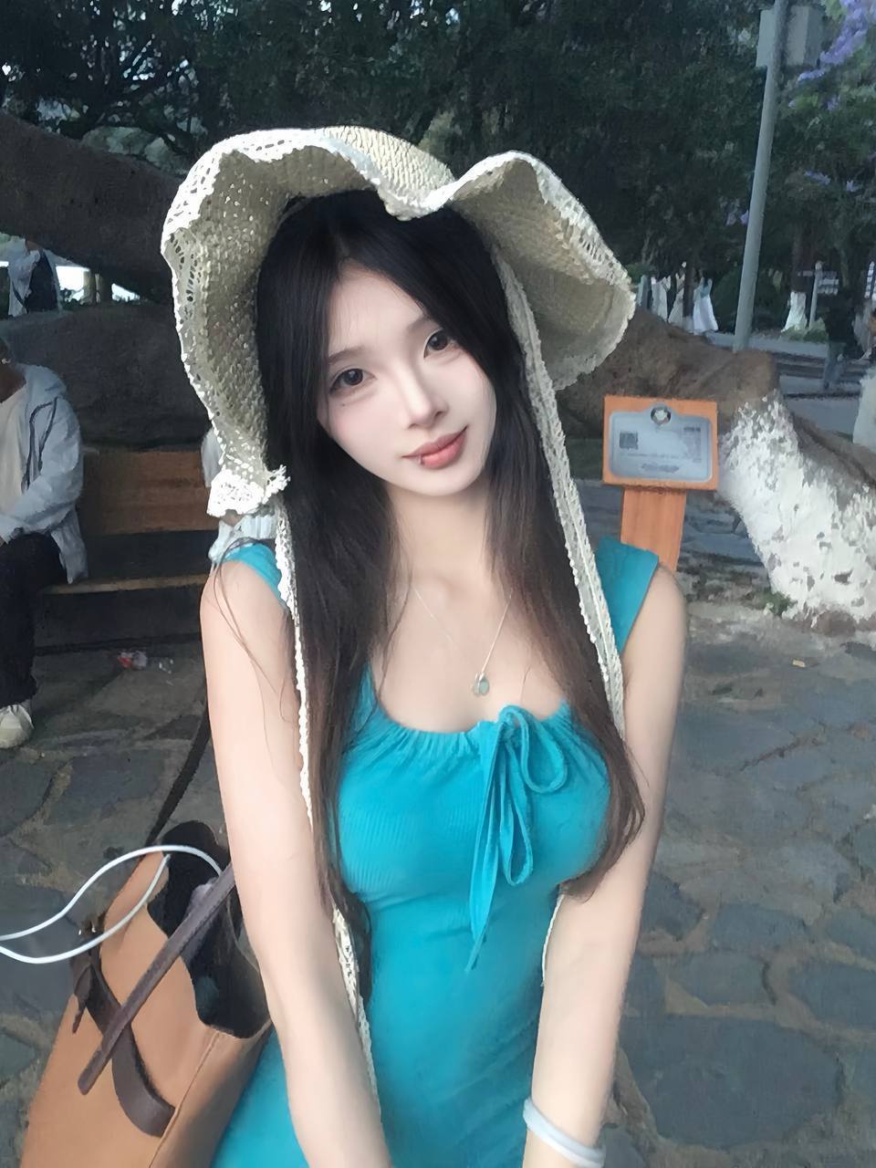 S25