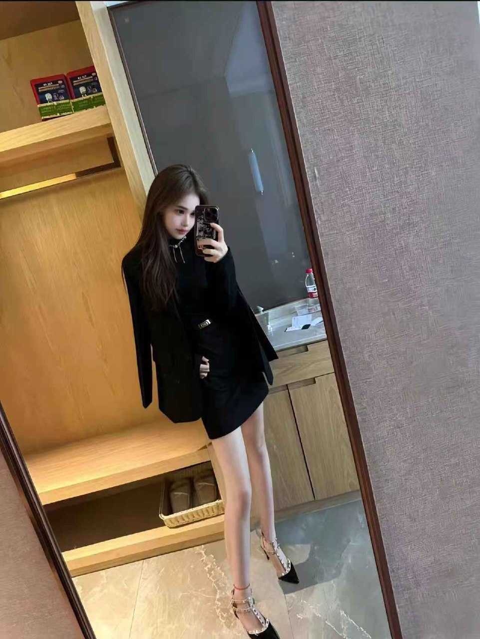 S033