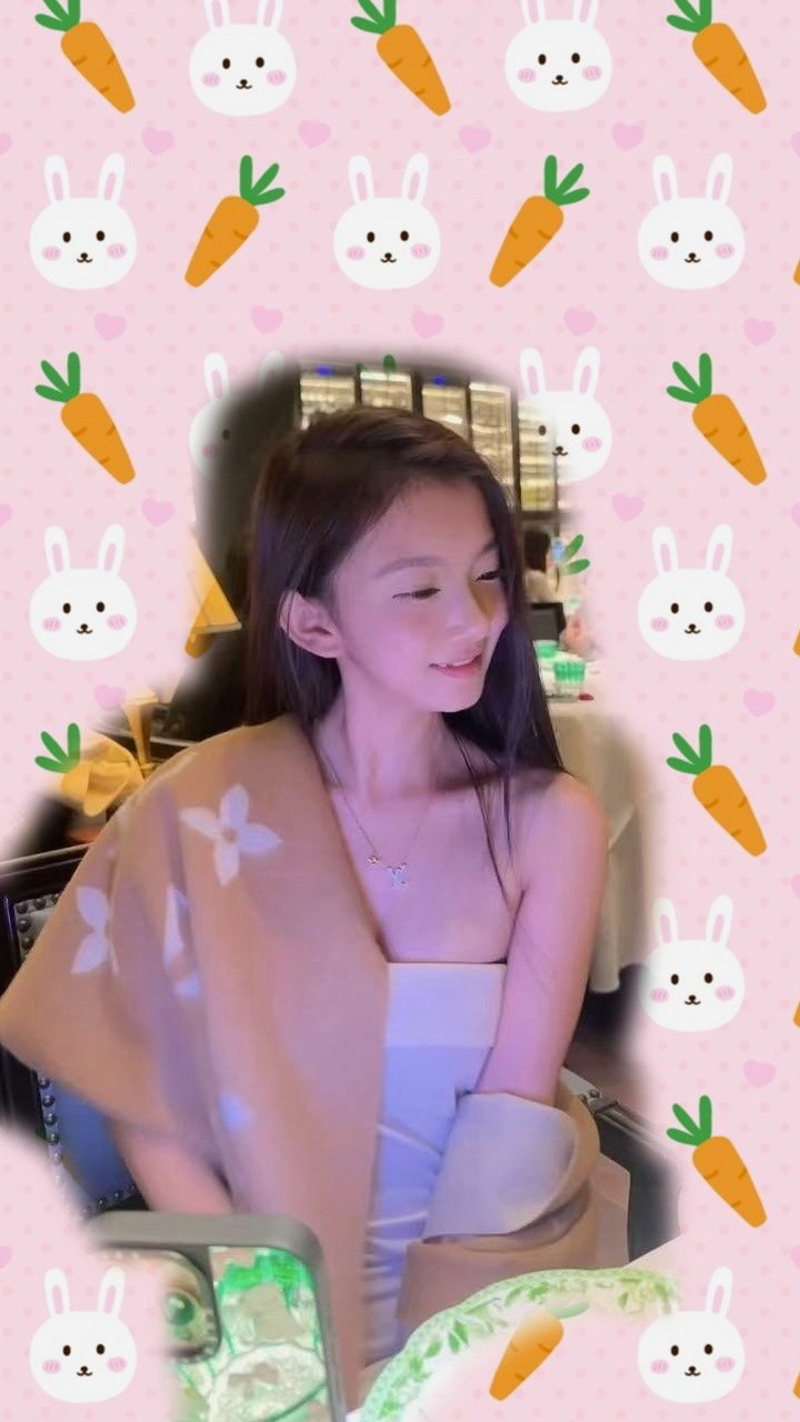 七七
