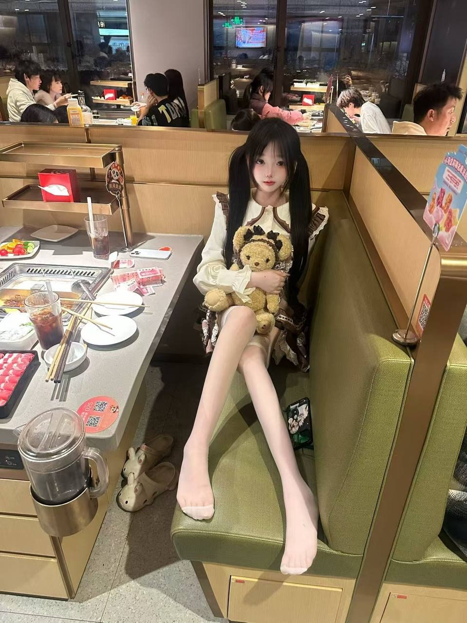 11