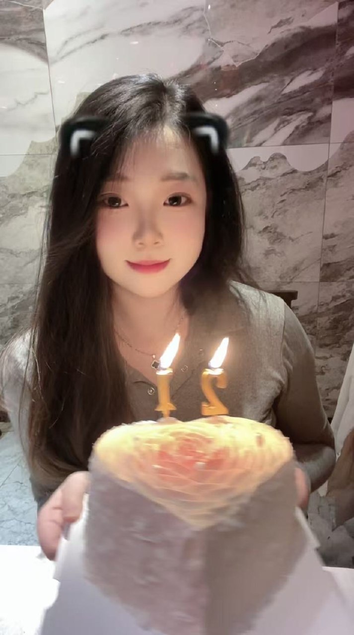 L082