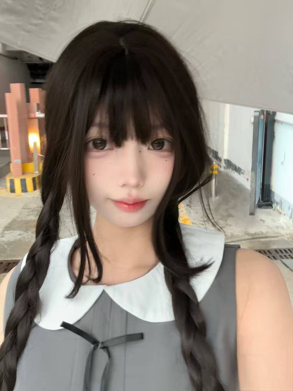 小u伤 w 少小美