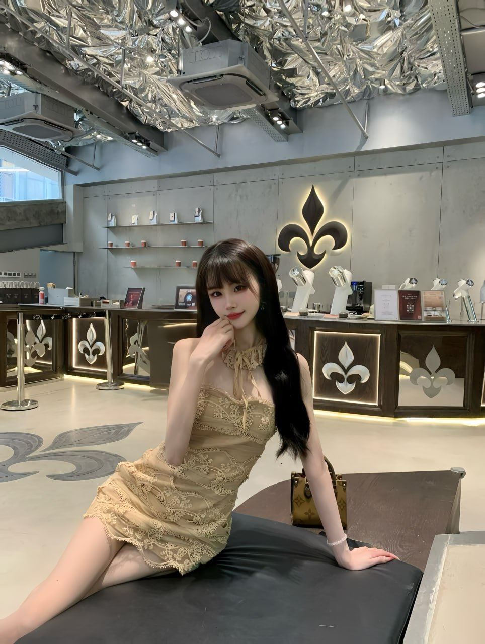 0100-SSQK 雯雯