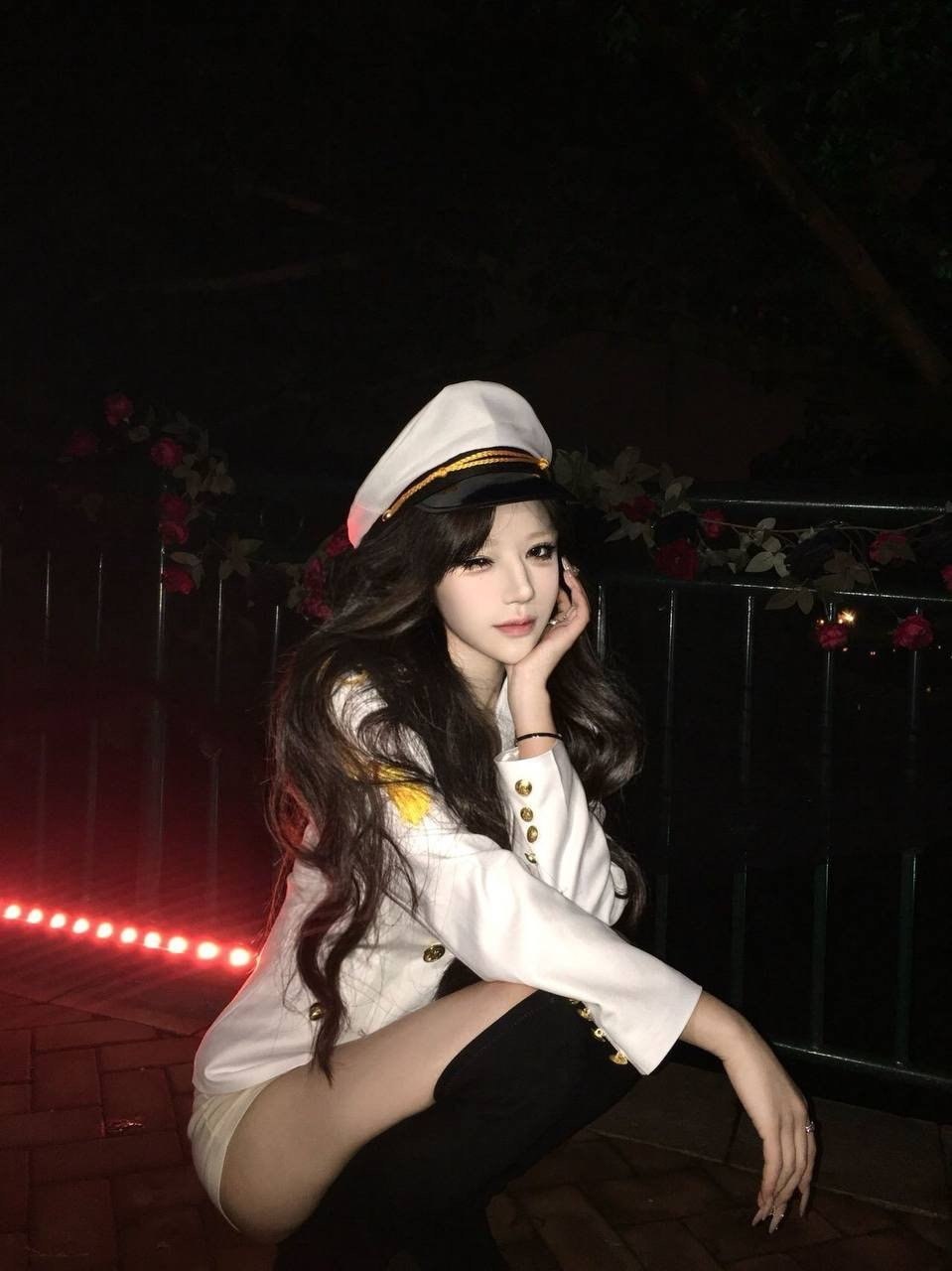 YC