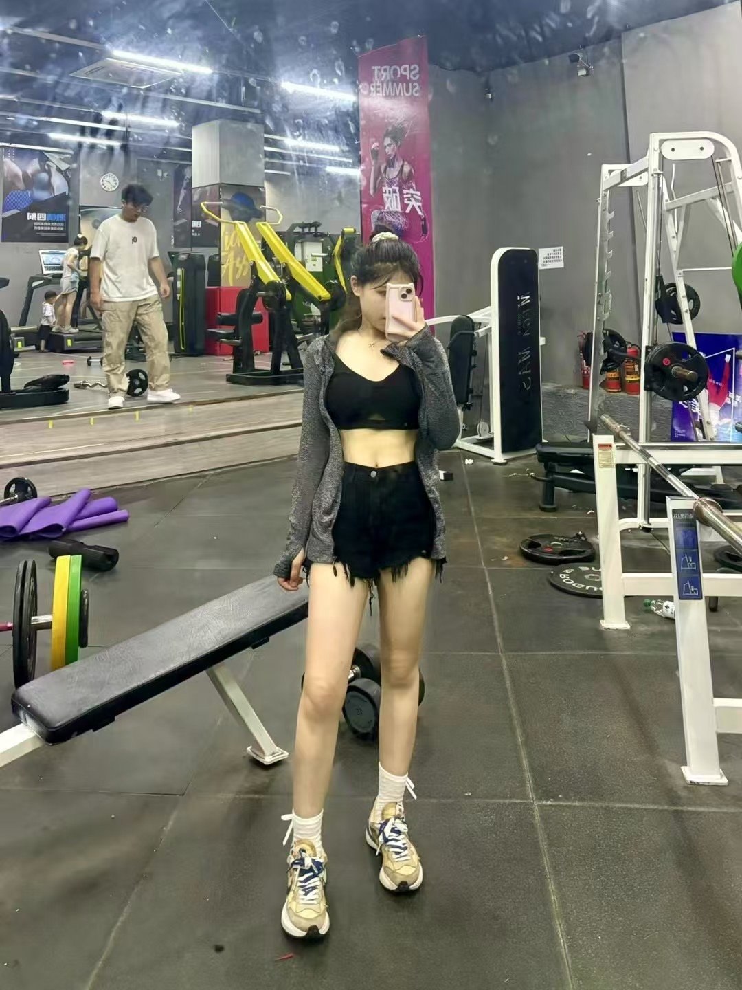 L009