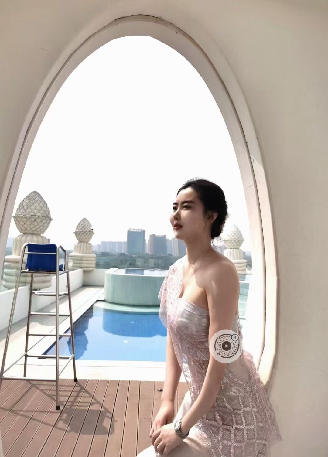 曼曼