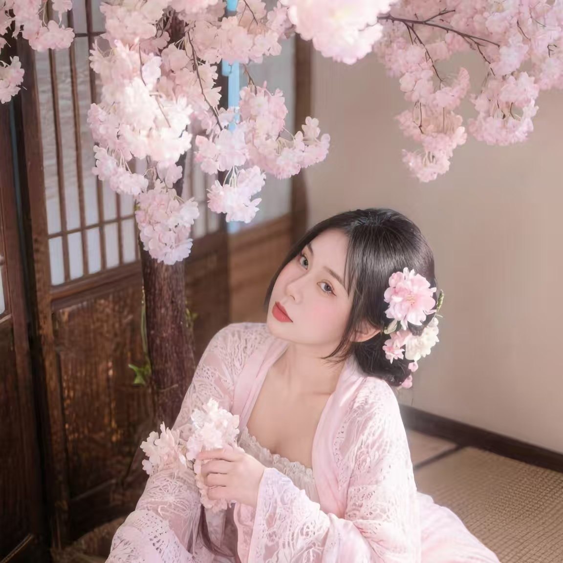 富江 三点粉 会喷水