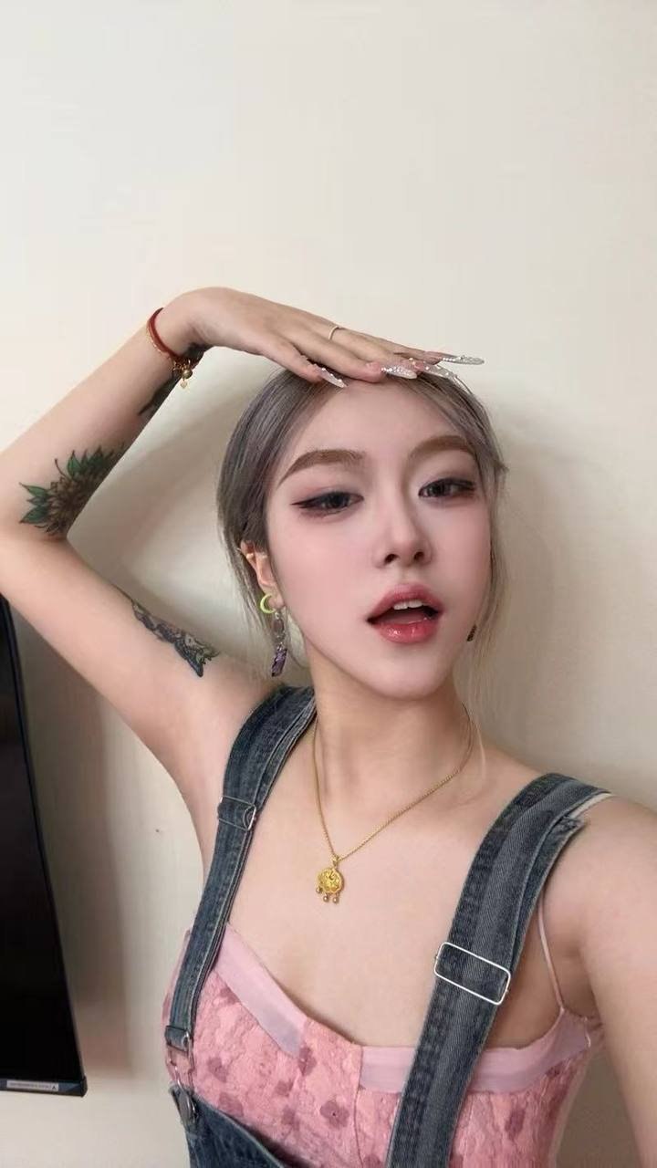 颜颜