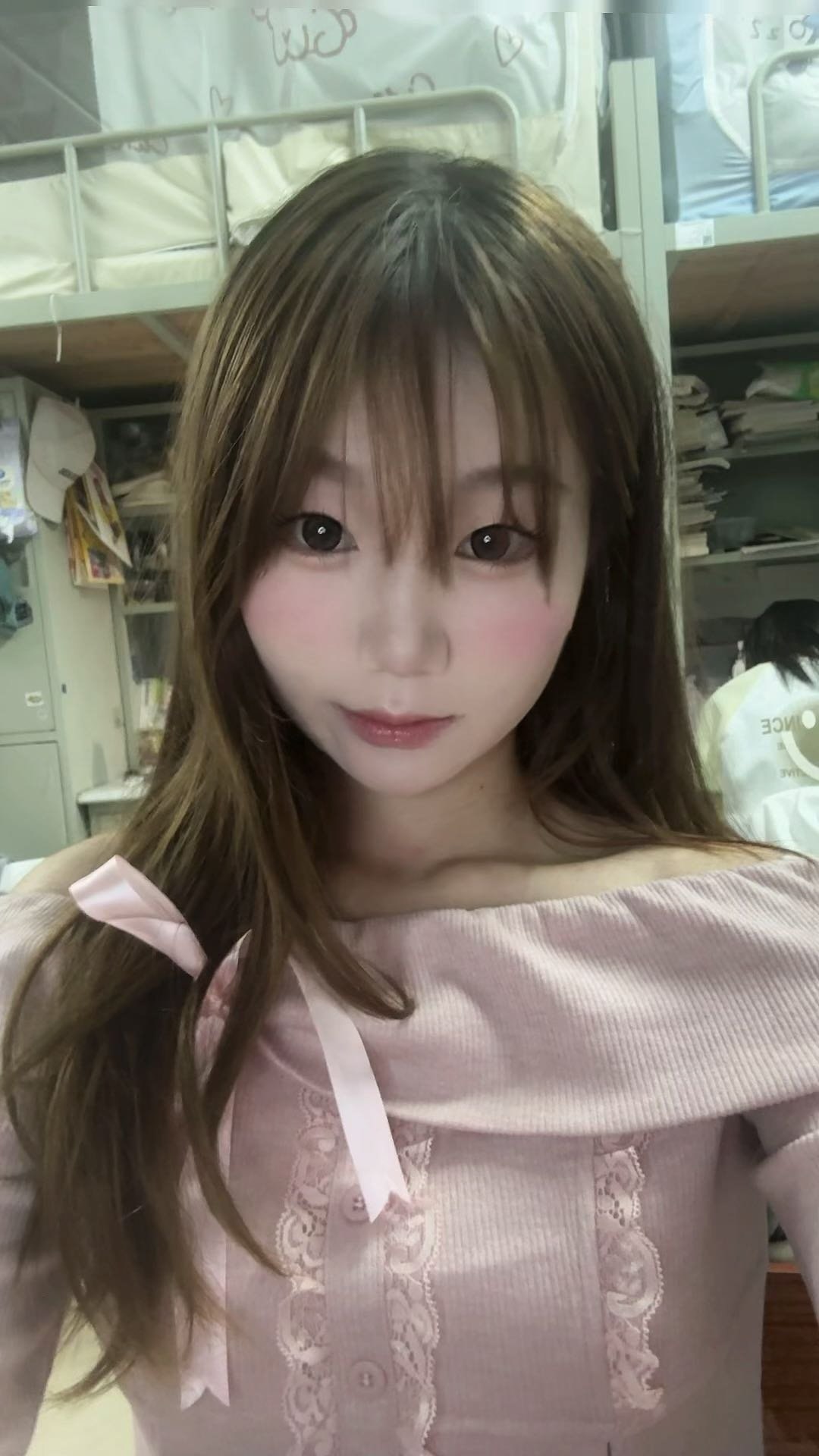 a123456128