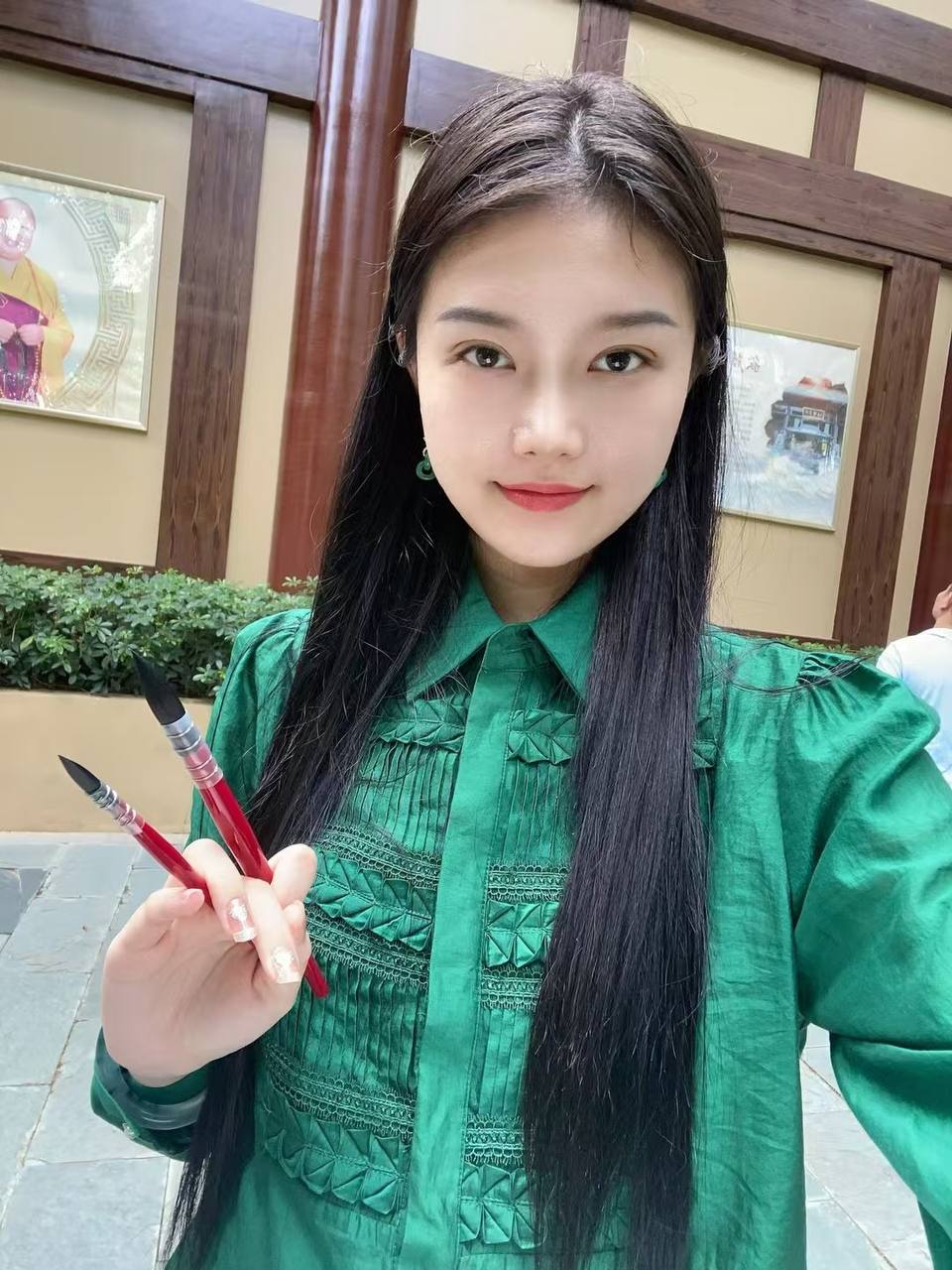 娜娜
