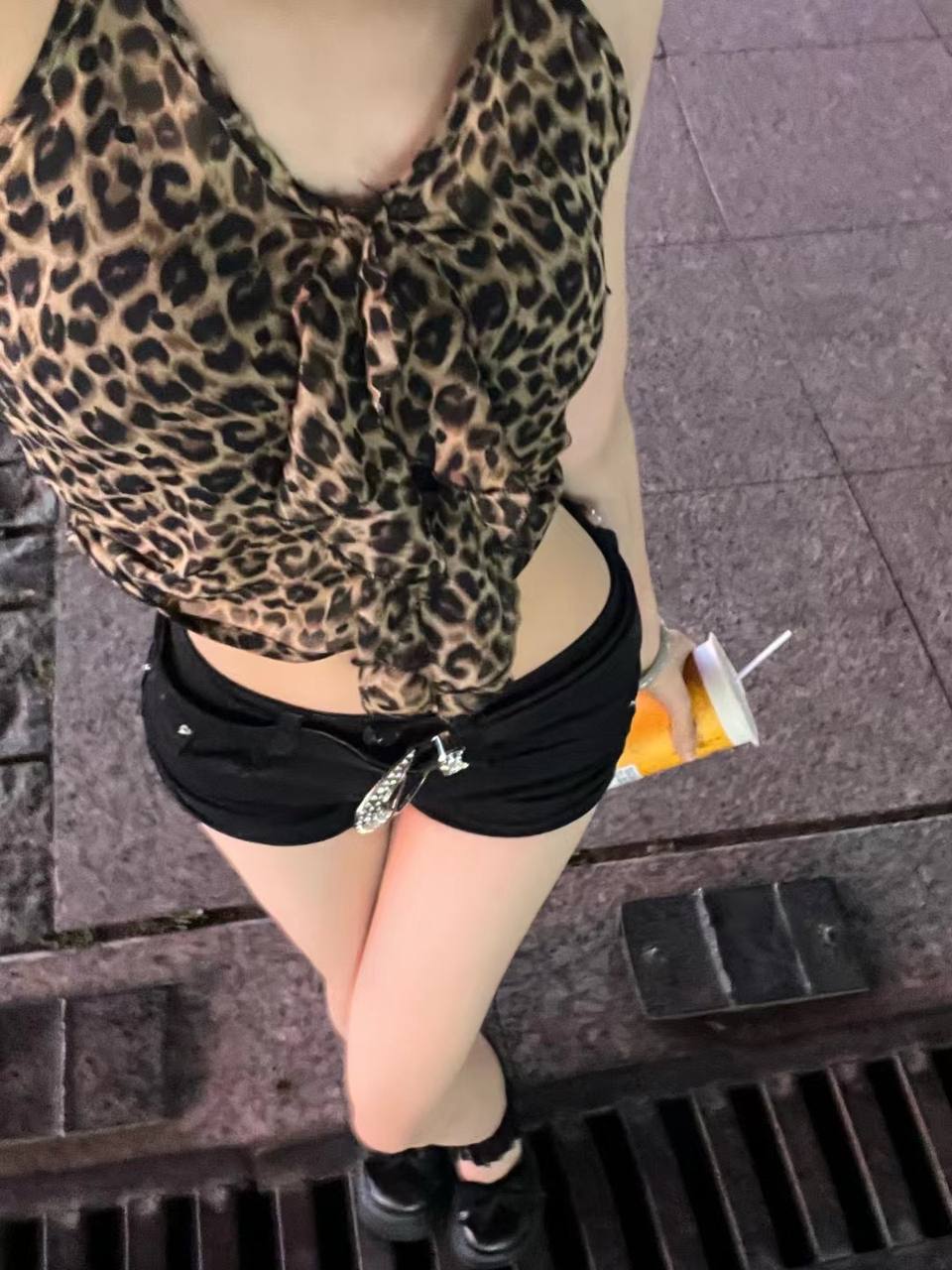妮妮