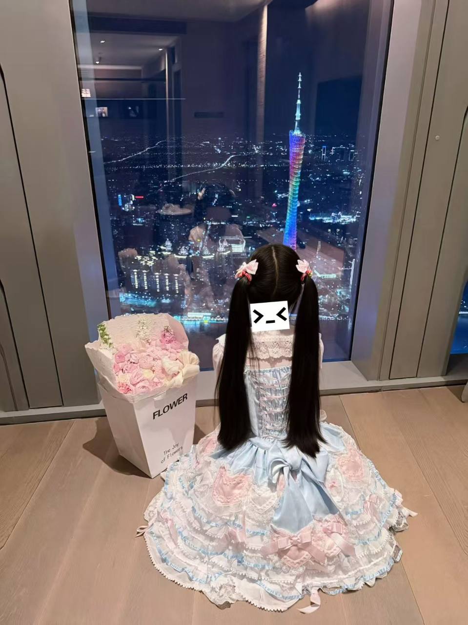 小只