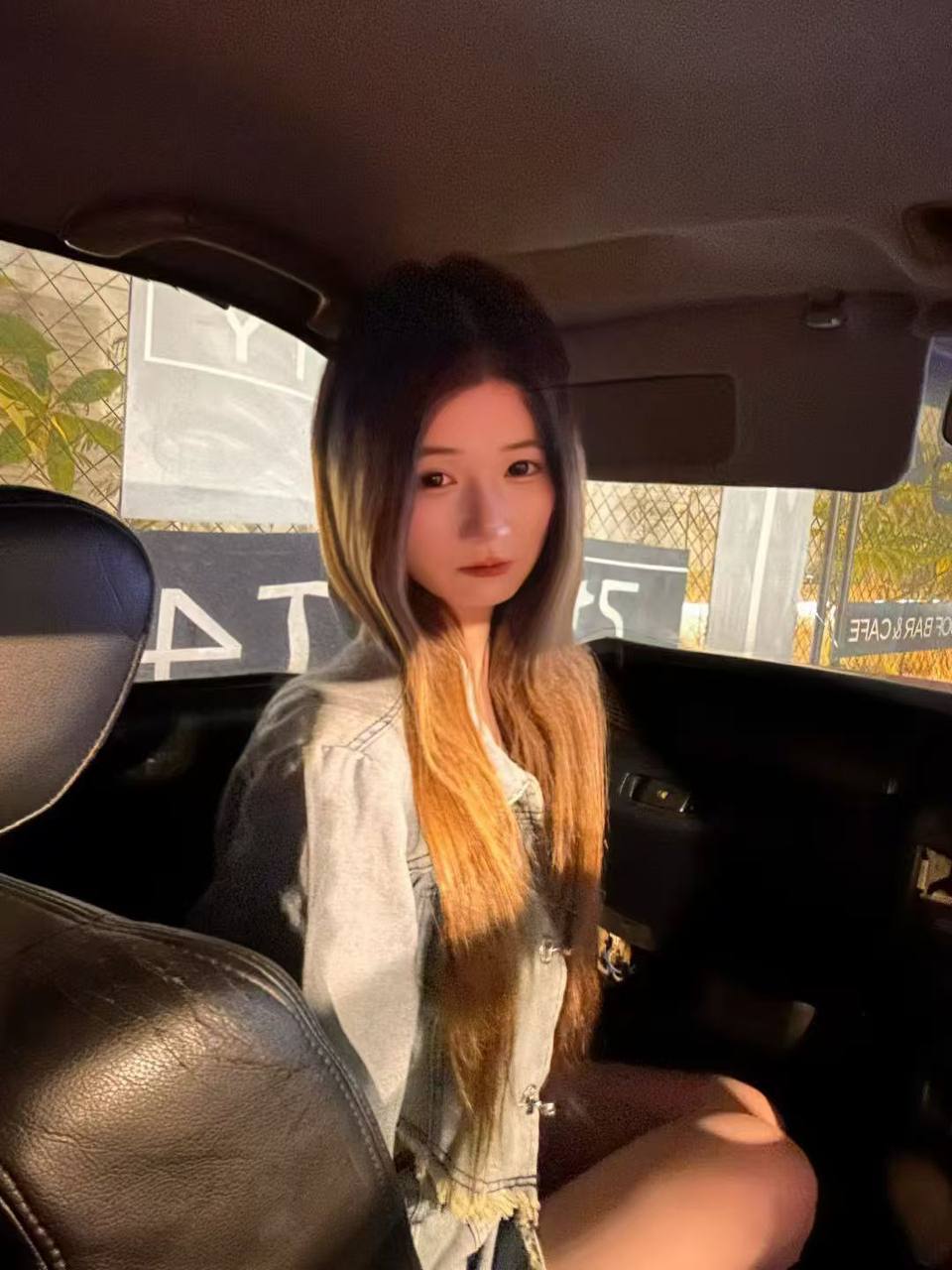 月月