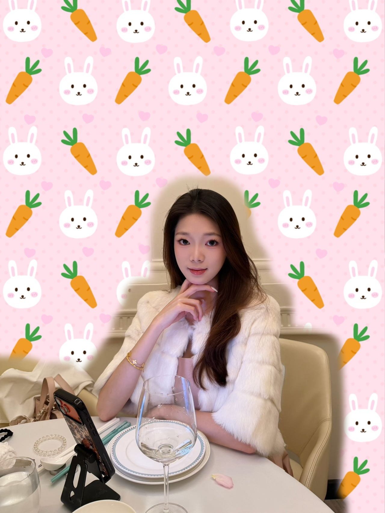 依依
