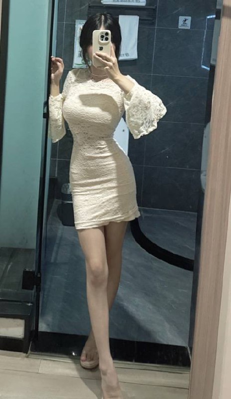 ,