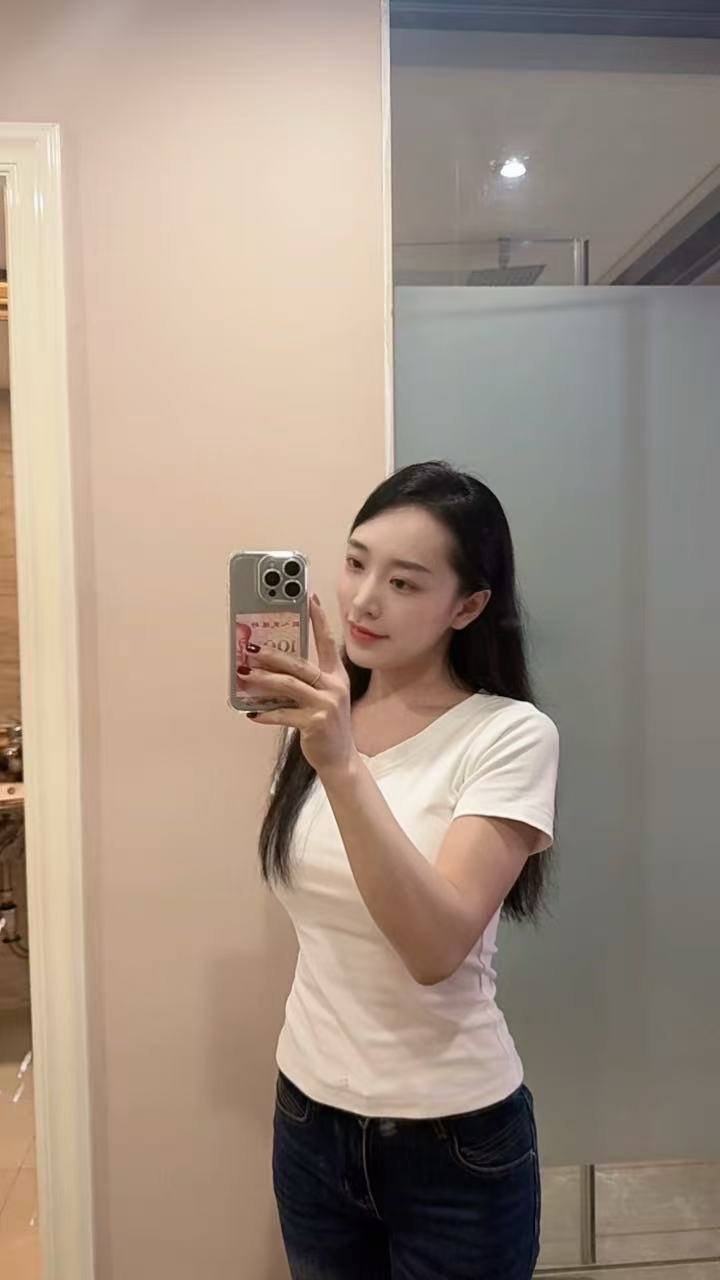 小七七