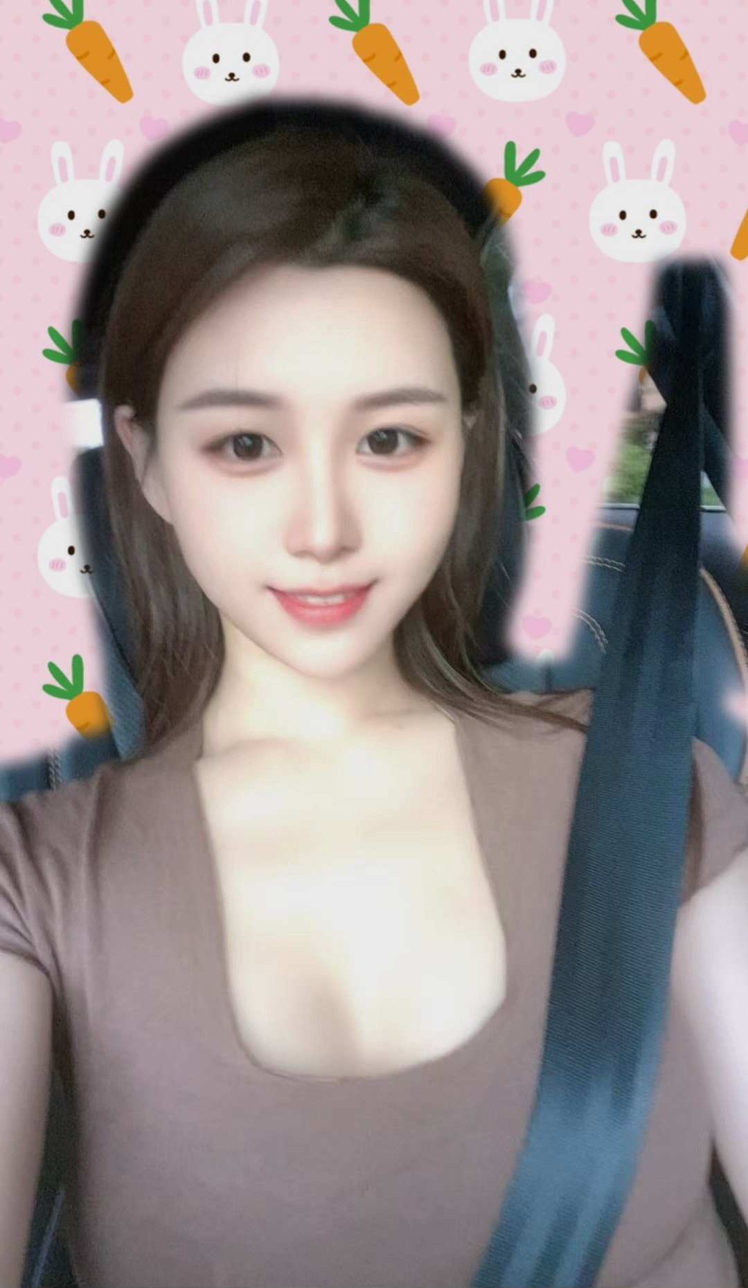 伊伊广