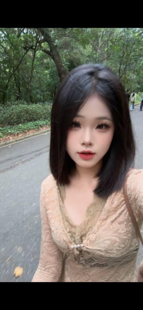 岁岁  楚晰