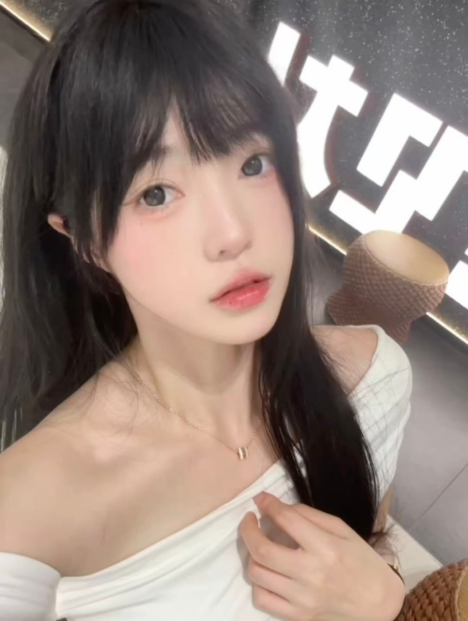 L025