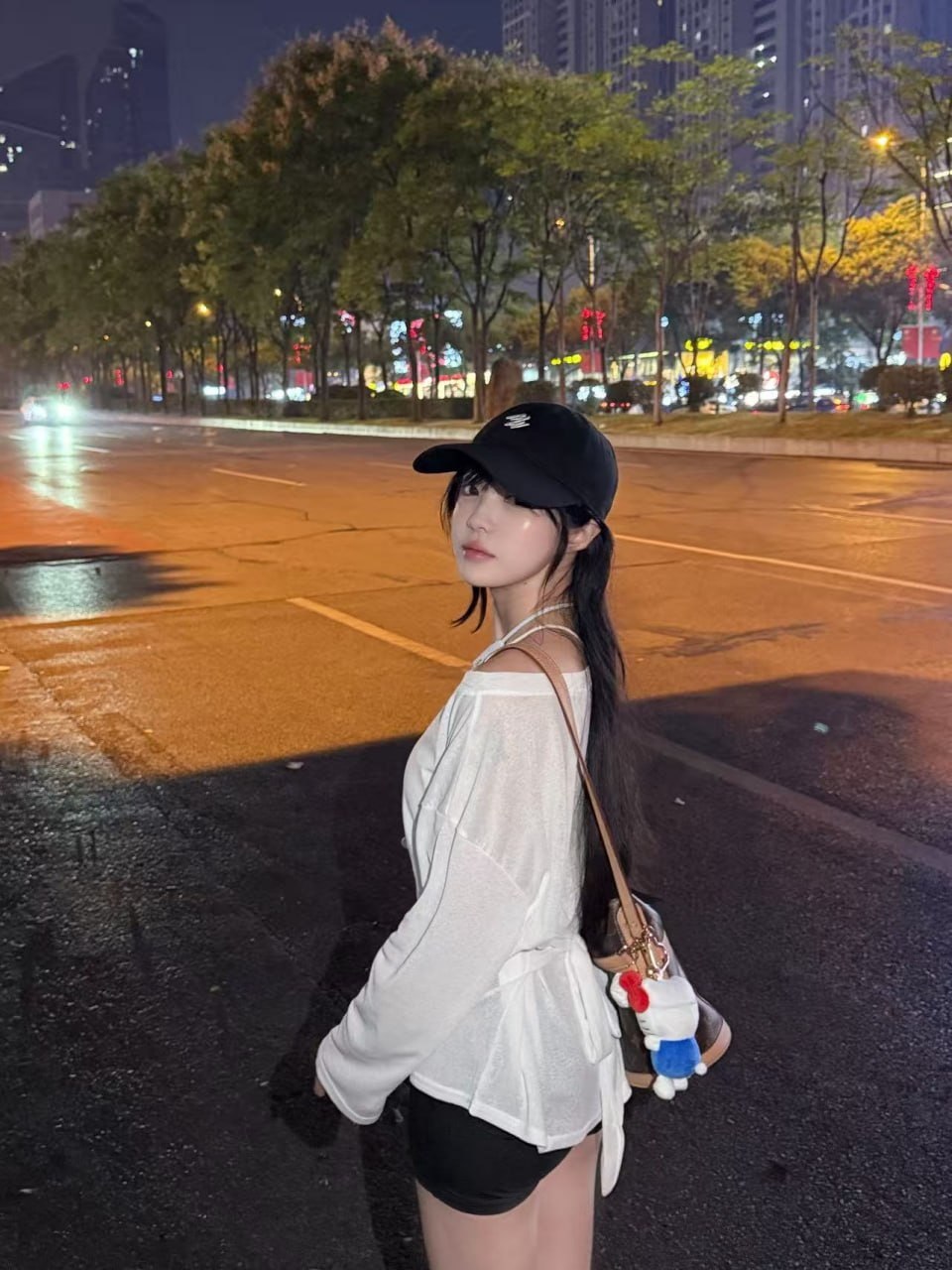 L025