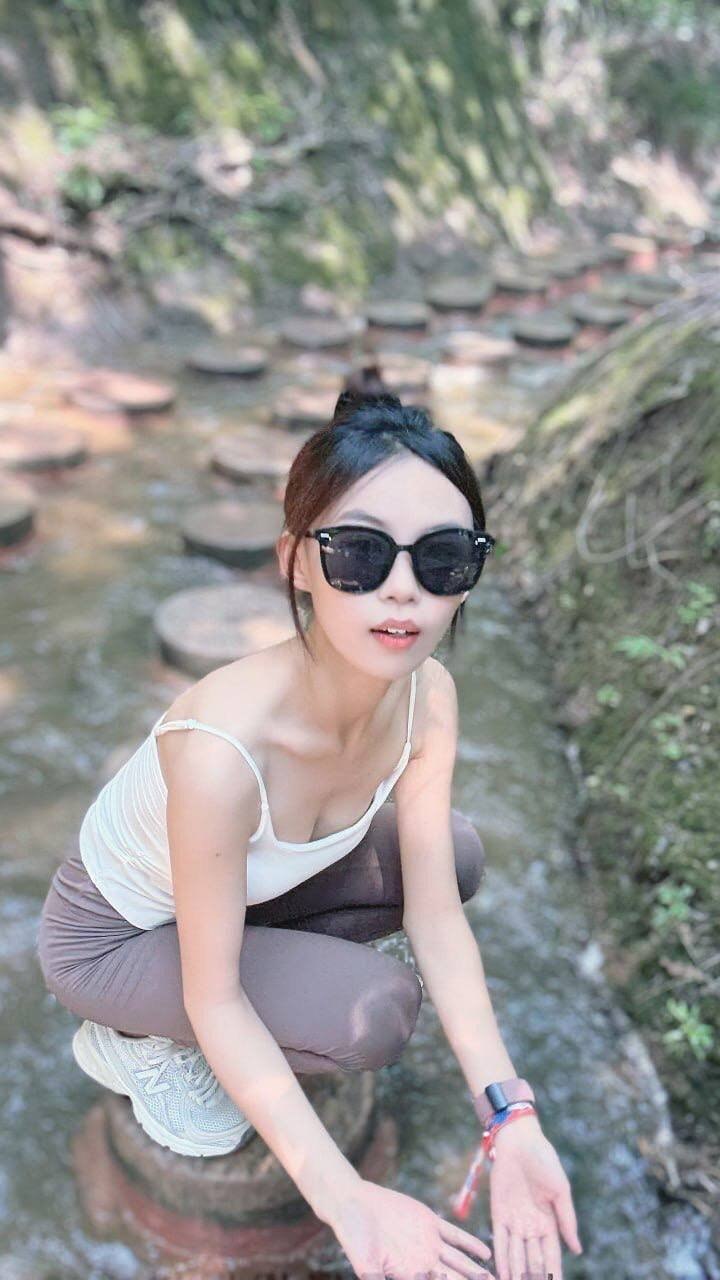 小真