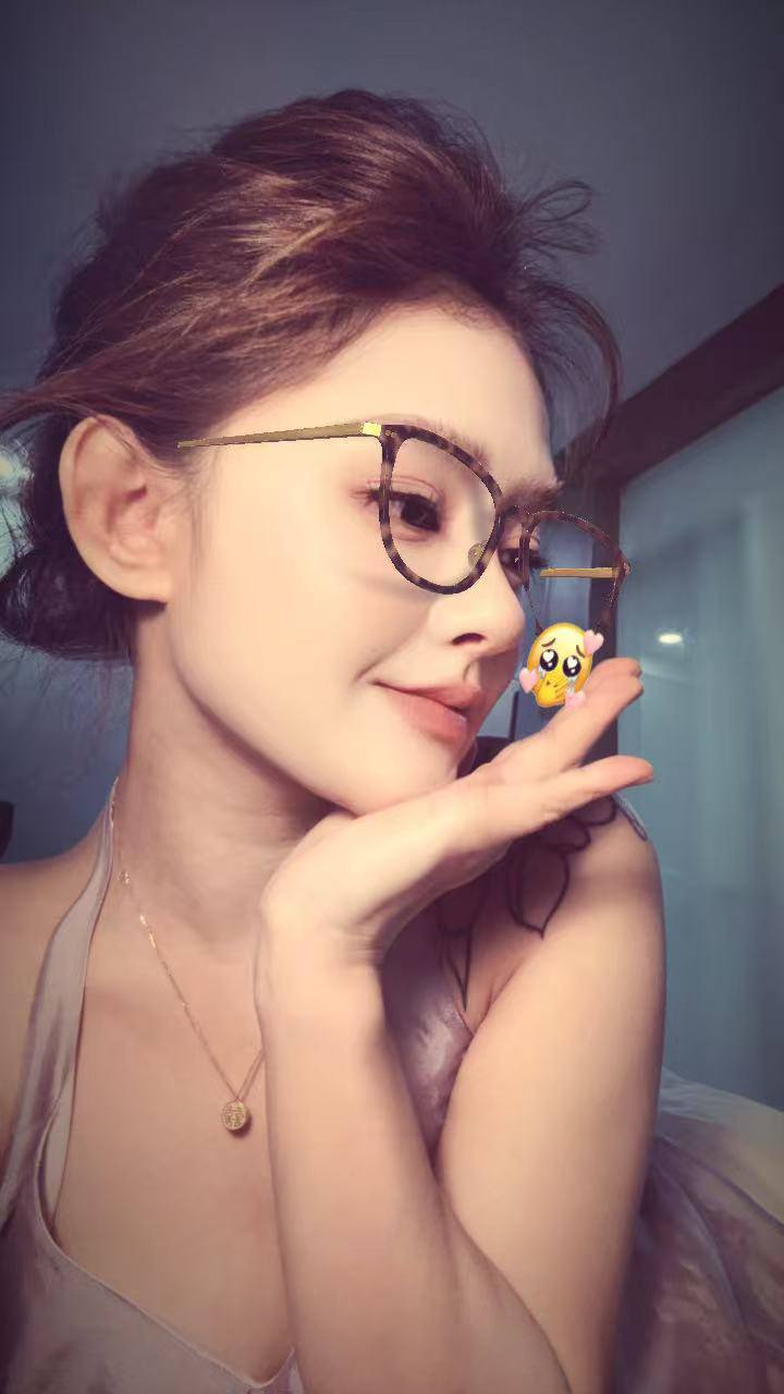 只只