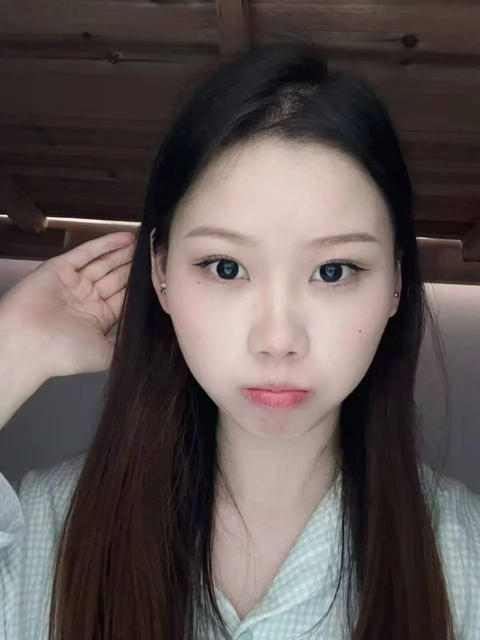 验证视频封面