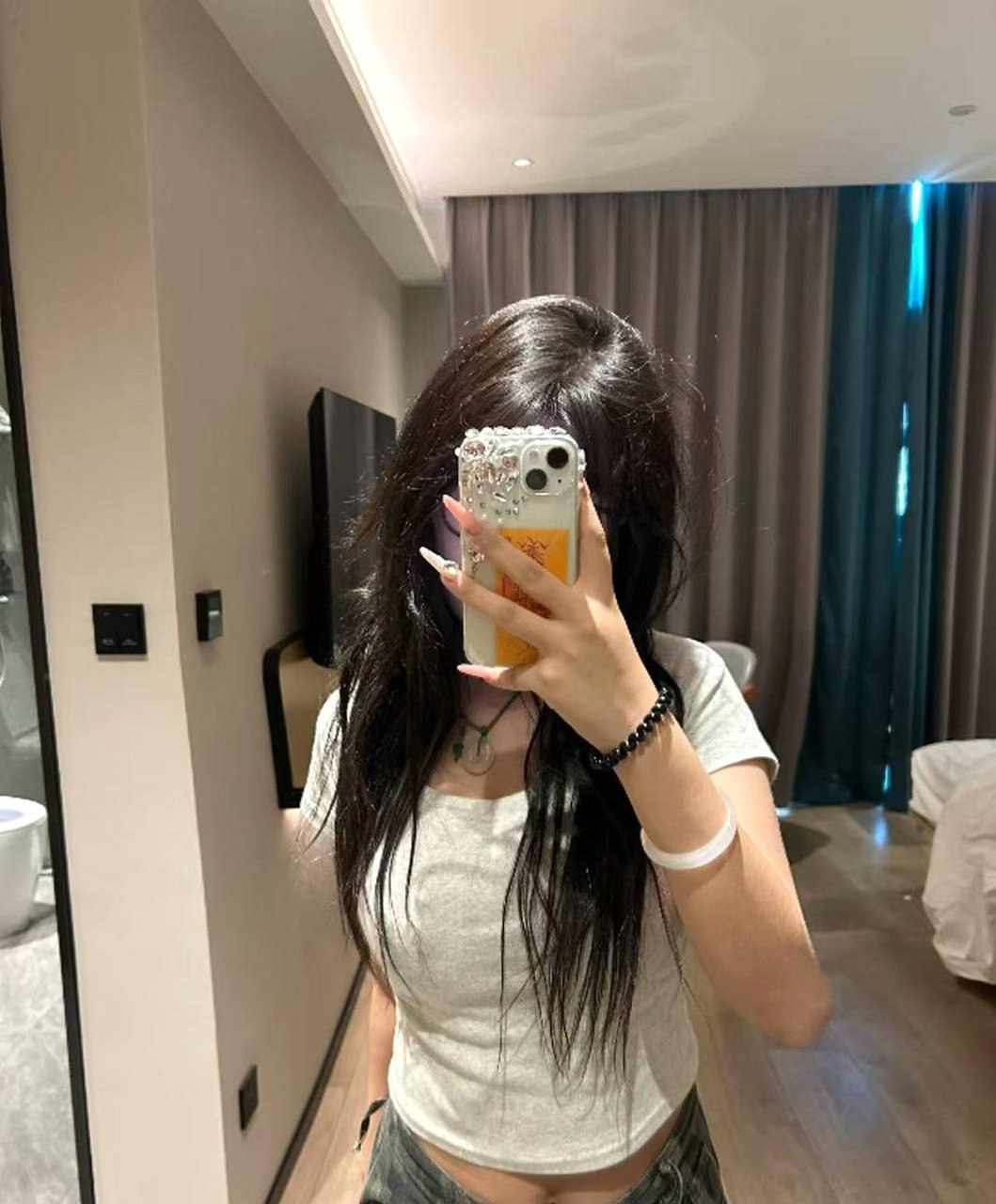 a123456057