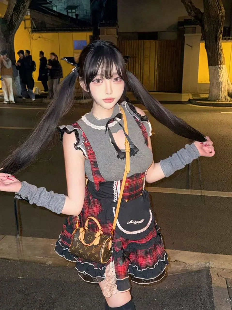 验证视频封面