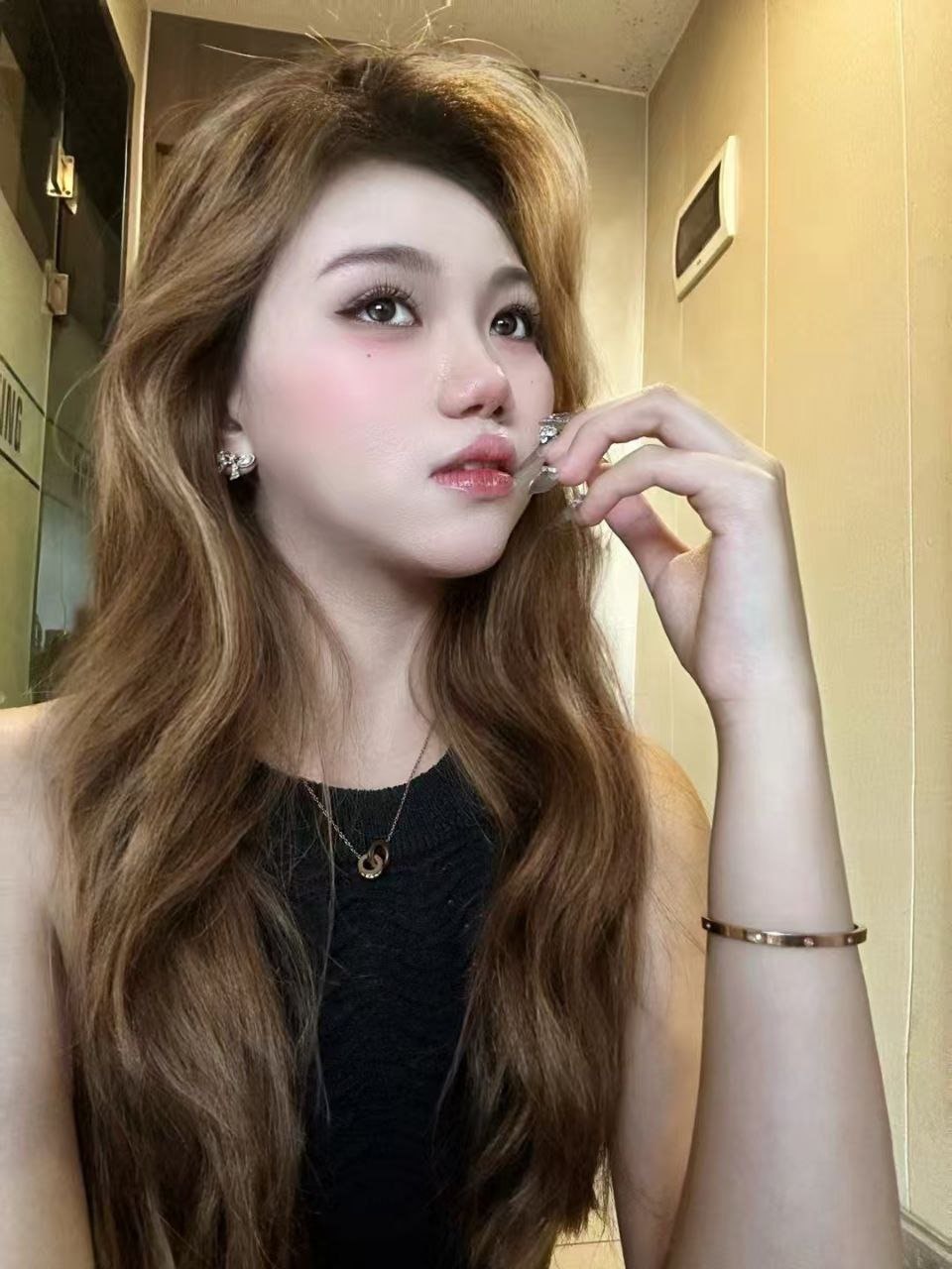 YC052